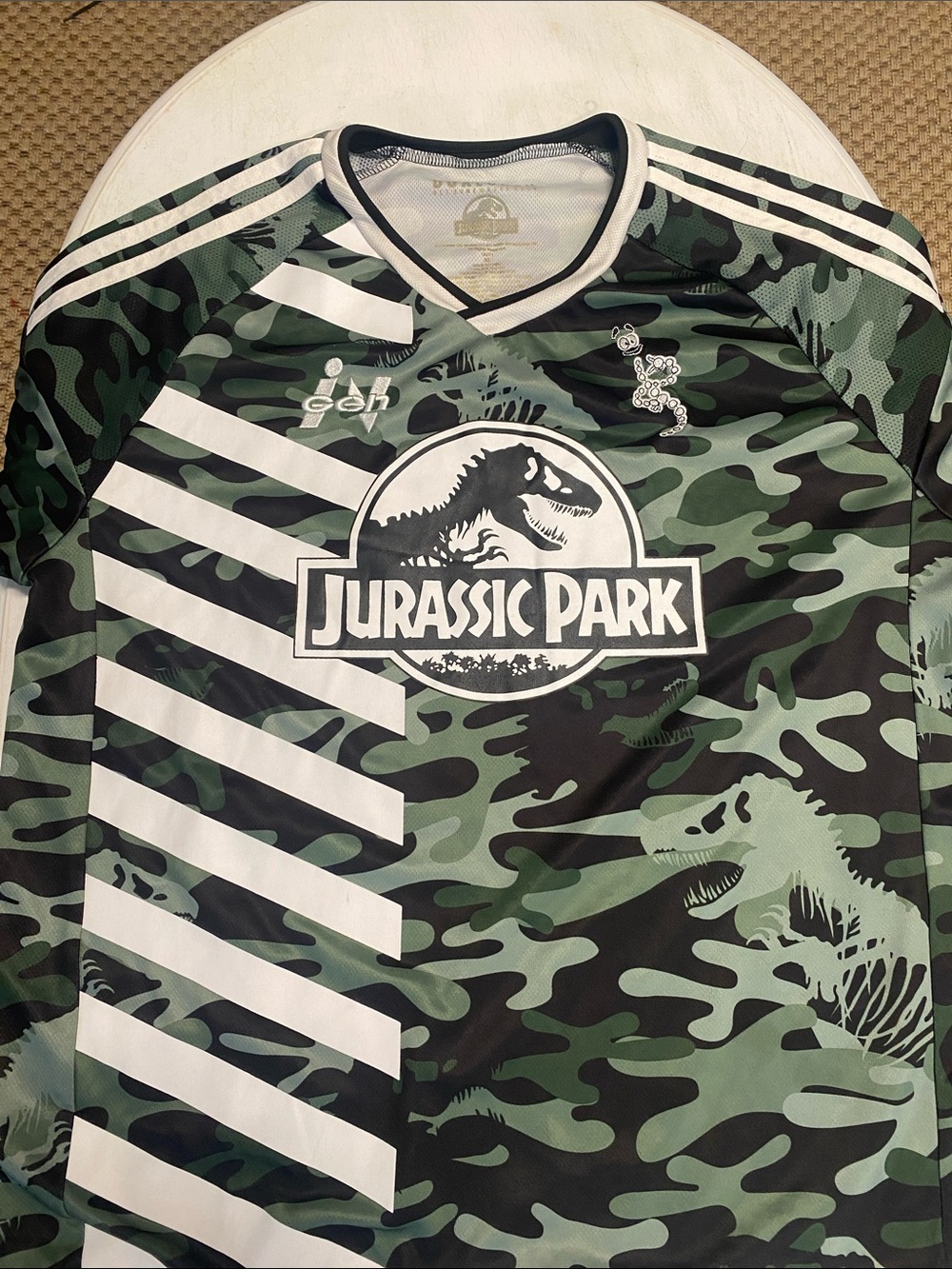 Boxlunch Jurassic Park Soccer Men’s Jersey